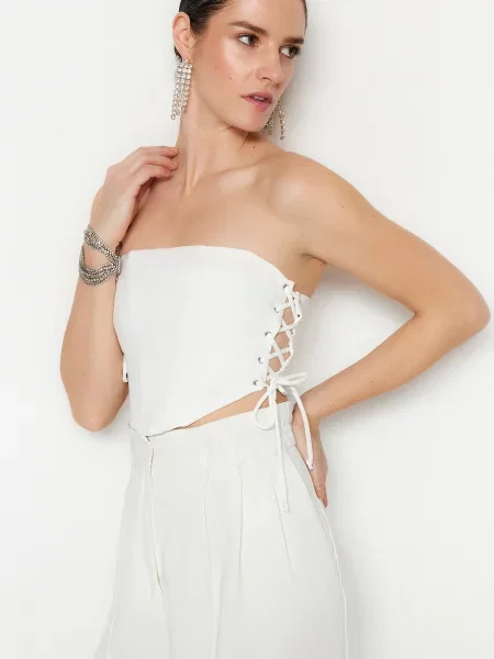 Bandeau modrček Trendyol bela