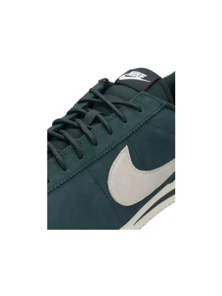 Pantofi Nike gri