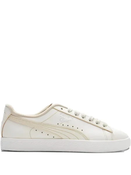Sneakerși Puma Clyde din piele alb
