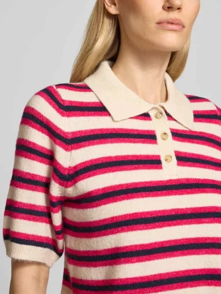 Sweter z dzianiny w kroju regular fit z dodatkiem wełny model CANNA' Vero Moda