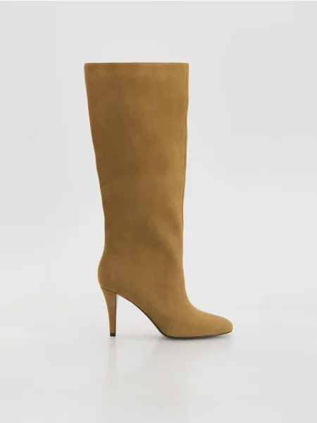 Замшевые ботфорты Reserved бежевые