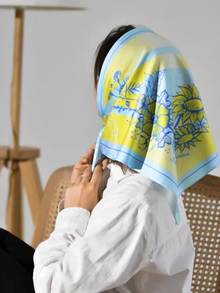 Шелковый платок Myscarf желтый