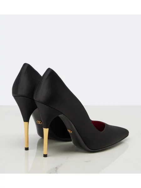 Pantofi cu toc Valentino Garavani din satin negru