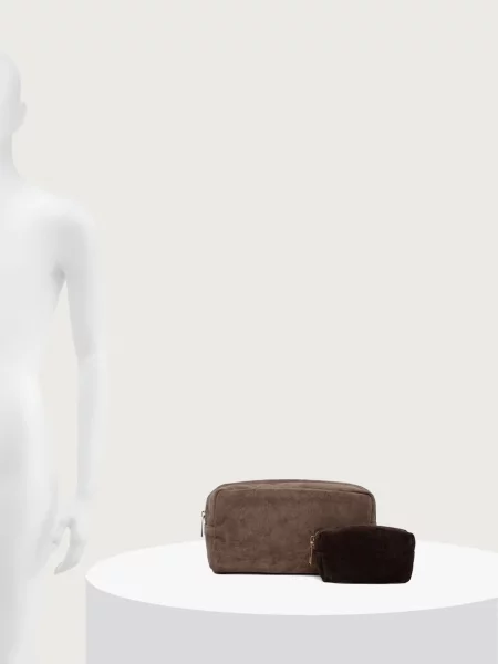 Замшевая косметичка Answear.lab