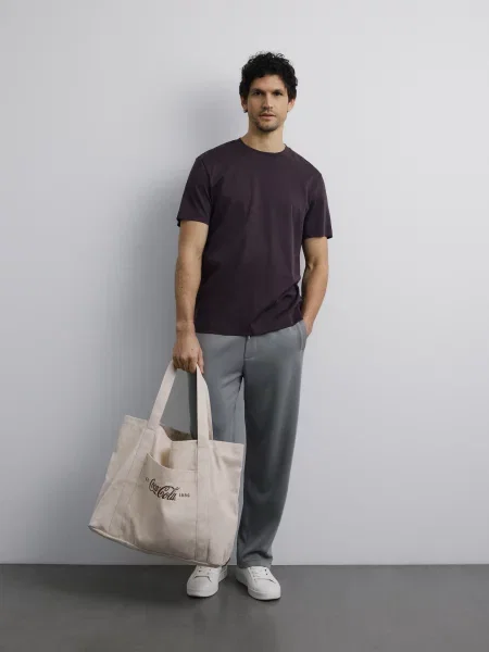 Reserved Футболка regular fit з мерсеризованої коричневий