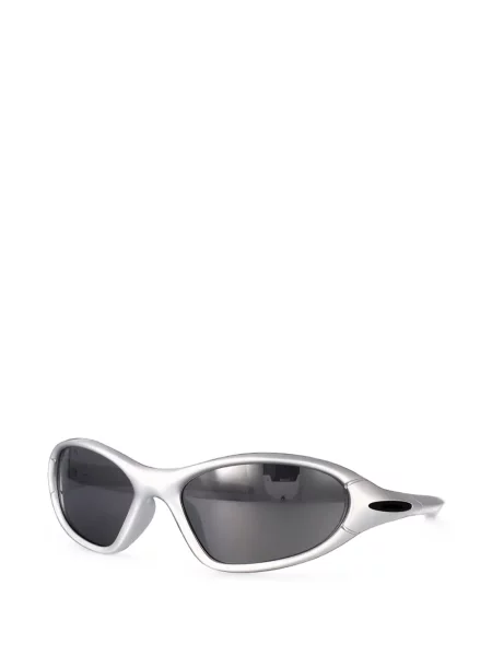 Striukė Oakley