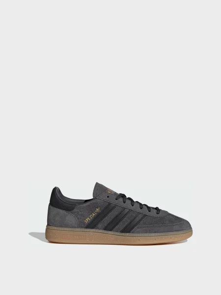 Кожаные кеды Adidas серые