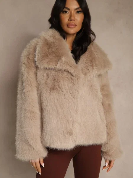 Kurtka Futerko o Jednorzędowym Kroju z Szerokim Kołnierzem Dezile beżowa