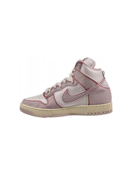 Pantofi Nike roz