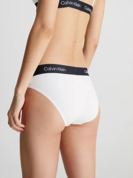 Klasszikus alsó Calvin Klein fehér