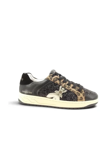 Sneakersy Patrizia Pepe czarne