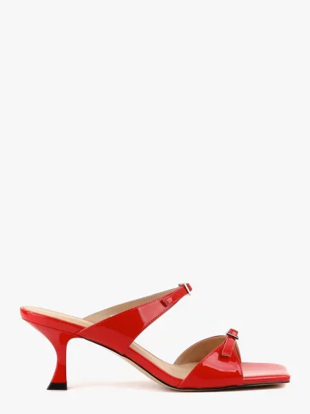 Кожаные лаковые мюли Leberdes красные