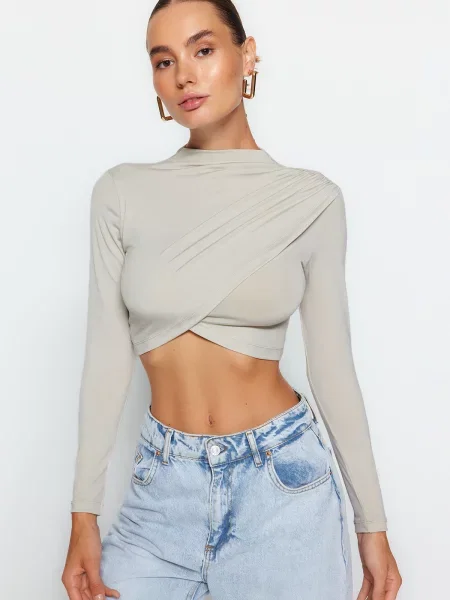 Top Trendyol gri