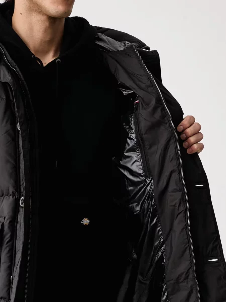 Tommy Jeans капитонирано яке мъжко черно