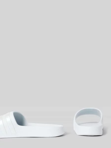 Klapki adilette Aqua niebieskie