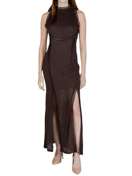 Maksi sukienka maxi Guess bez rękawów brązowa