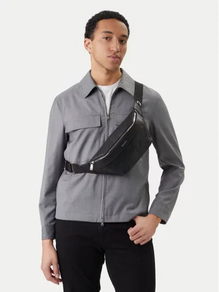 Torbica oko struka﻿ Calvin Klein Emblem Aop Emboss Waistbag crna