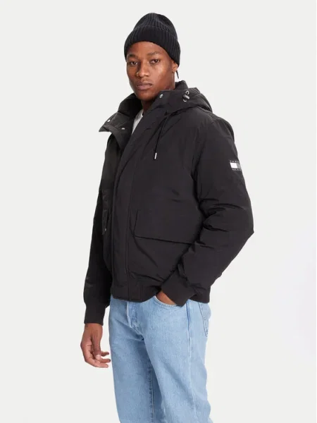 Tommy Jeans Зимно яке черен