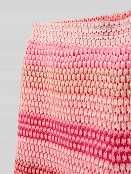 Spodnie materiałowe o kroju straight fit w wyglądzie dzianiny Garcia