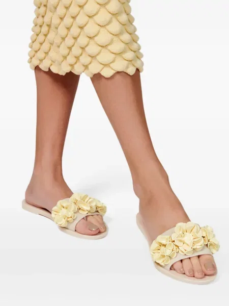 Papuci Melissa cu model floral