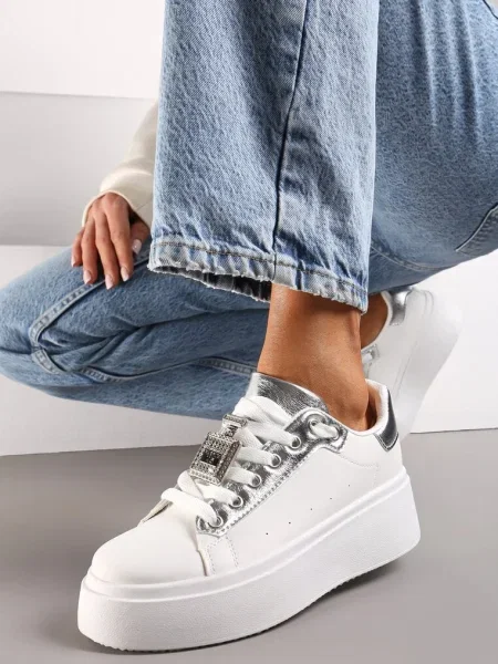 Sneakers Alb-Argintii cu Pandantiv Metalic pe Șireturi Decorat cu Zirconiu Edosa alb