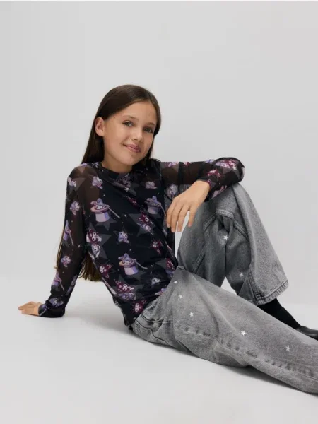 Reserved Jeansy wide leg z nadrukiem jasnoszary