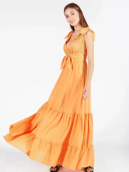 Летний длинный сарафан из помаранчева