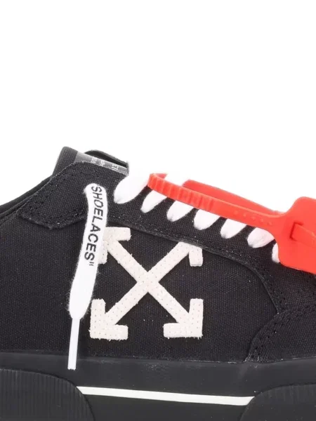 Sneakerși Off-white alb