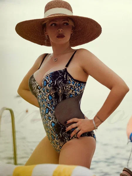 Купальник слитный с чашкой push up