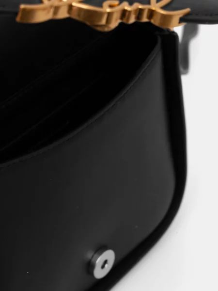 Кожаная сумка Karl Lagerfeld K/Signature