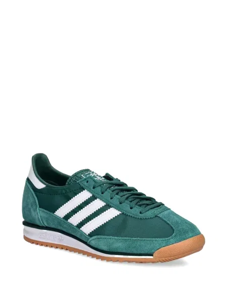 Sneakerși Adidas Gazelle din piele de căprioară cu decolteu rotund alb