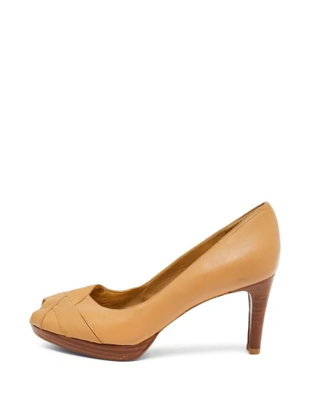 Bőr körömcipő Stuart Weitzman