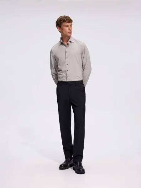 Pantaloni Reserved negru