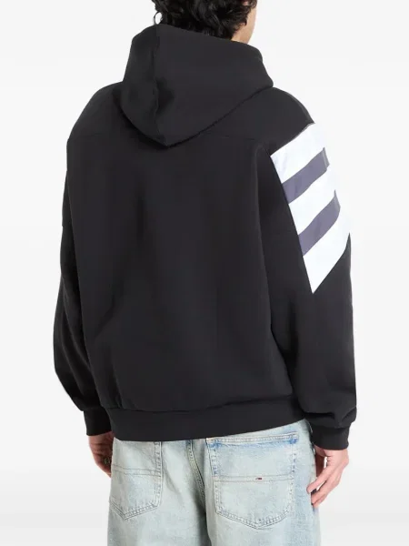 Pălărie Adidas cu dungi cu platformă din jerseu alb