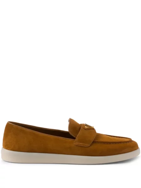 Pantofi loafer Prada din piele de căprioară maro