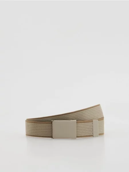 Ремень Reserved с пряжкой с ремешками бежевый