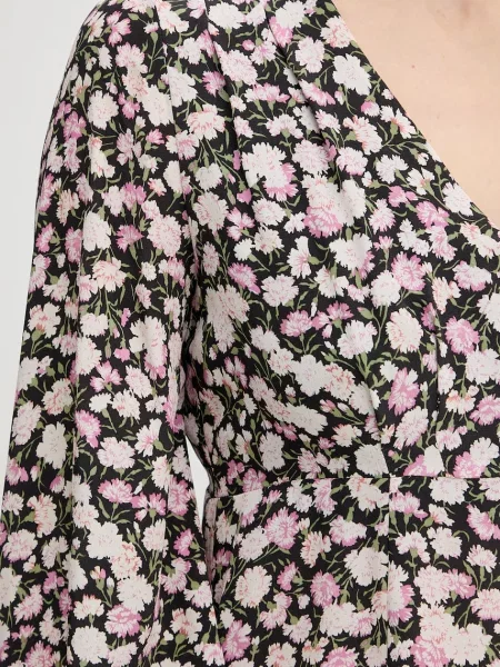 Шелковое платье Weekend Max Mara