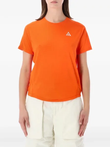 Tricou Nike până la genunchi de costum maro