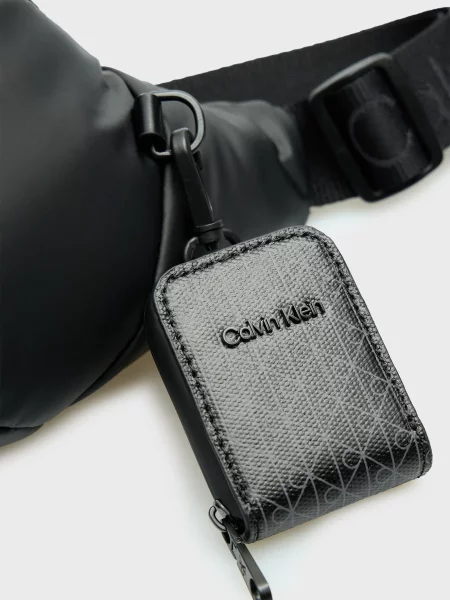 Поясна сумка Calvin Klein чорна