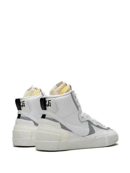 Sako Nike bílé