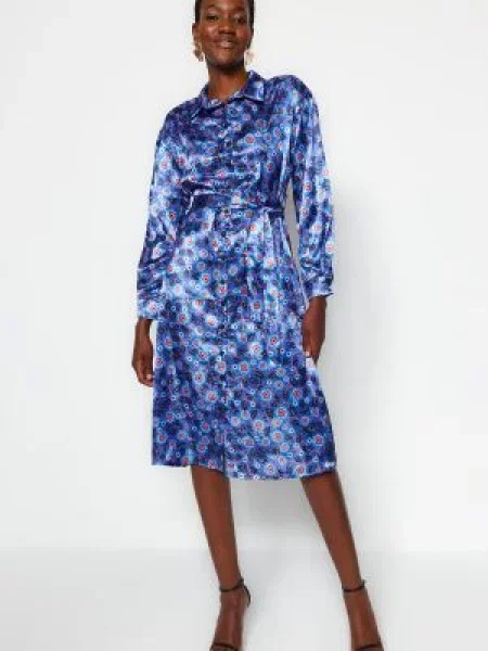 Rochie midi Trendyol din satin cu model floral țesută albastru