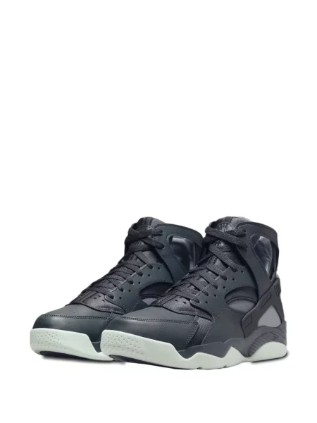 Sportbačiai Nike Air Max pilka