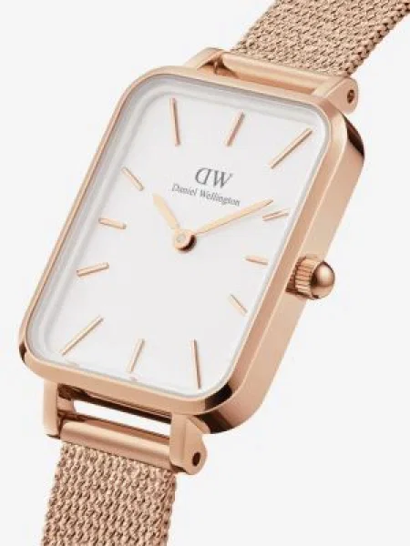 Dámske hodinky hodinky v ružovozlatej farbe Daniel Wellington Quadro ružová