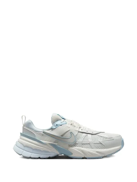 Prugasta vesta Nike s okruglim izrezom od flisa crvena