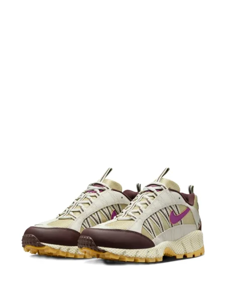 Половин цип маратонки Nike Air Zoom бродирани бяло