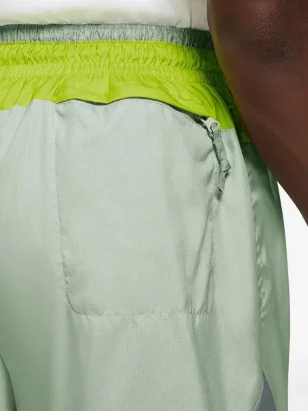 Fără căptușeală pantaloni Nike verde