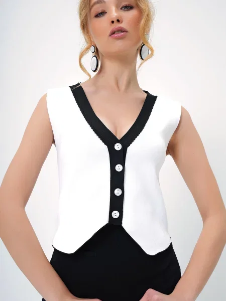 Trend Alaçatı Stili Vestă tricotată negru alb