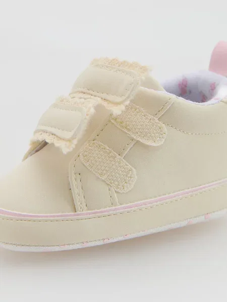 Кожаные кроссовки Reserved