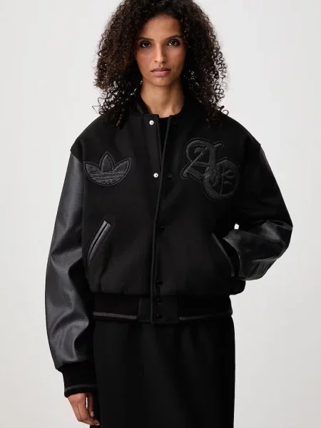 Adidas Originals Varsity geacă bomber pentru femei