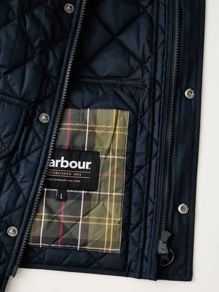Демисезонная куртка Barbour